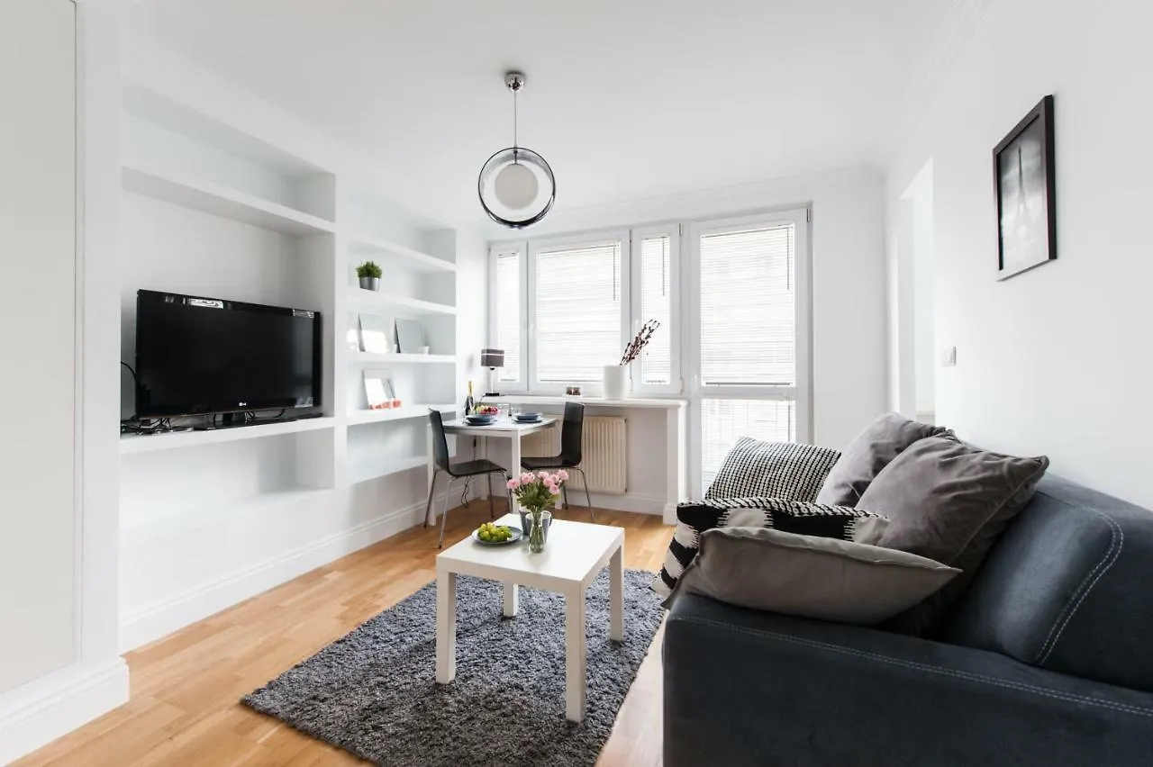 Hotel Super Apart Polna 30A/22 Varšava